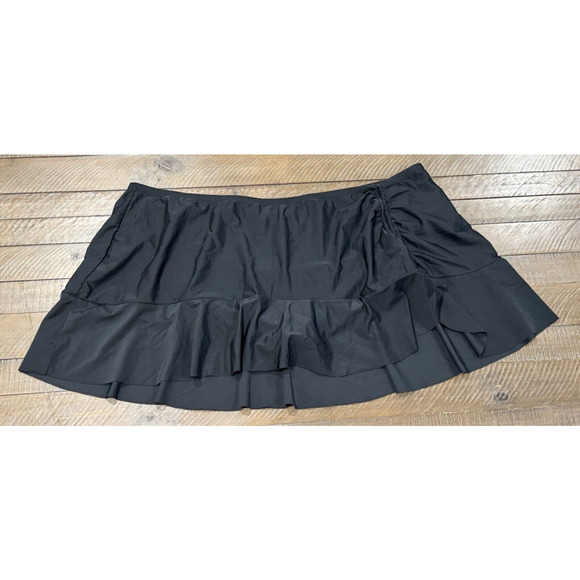 Time and Tru Women's Plus Size Black Ruffle Swimsuit Skirt - Size 2X (20W-22W) - Picture 2 of 9